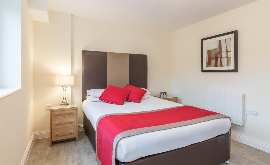 House Of Fisher - Central Point Basingstoke Ruang foto