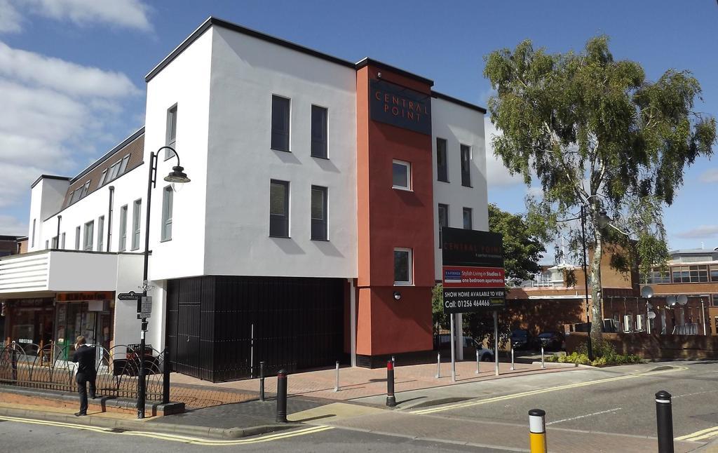 House Of Fisher - Central Point Basingstoke Ruang foto